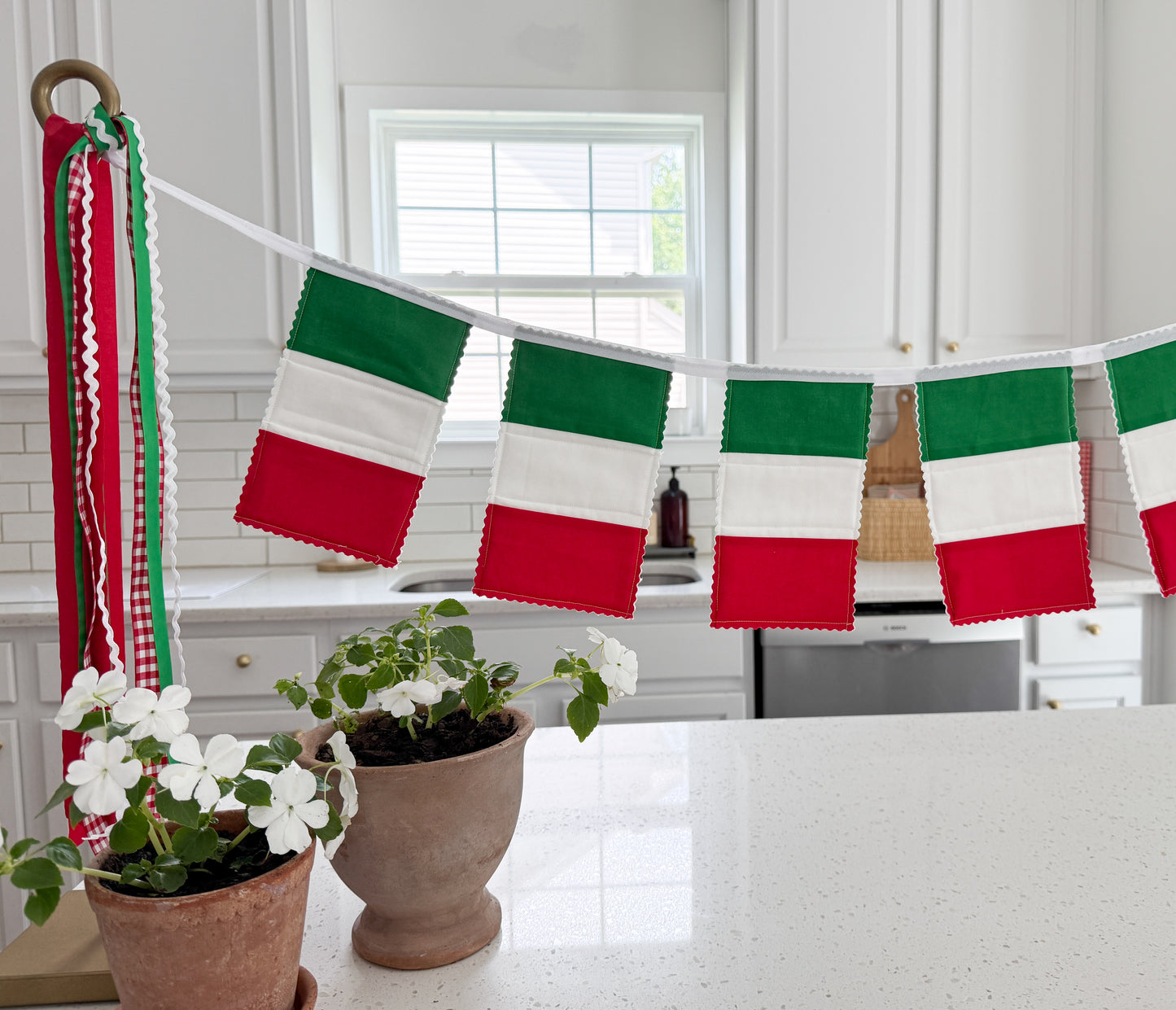 International Garland